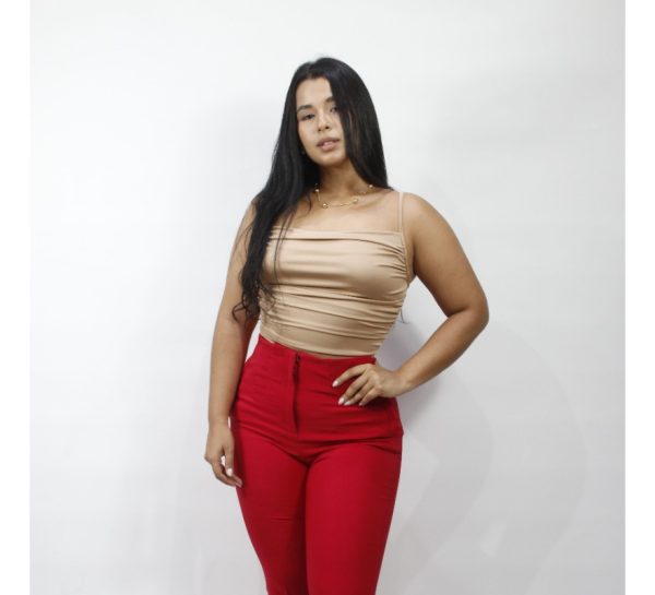 Body America Marca Iris Sin Manga Con Copa - Imagen 5