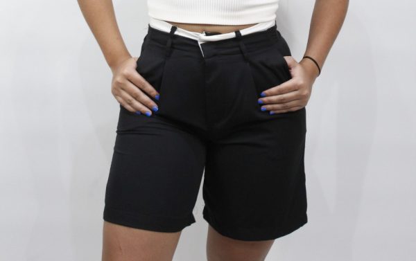 Short Importado Con Bolsillo Marca Love Couture - Imagen 3