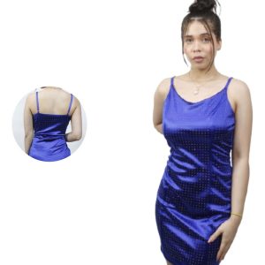 Vestido Americano Marca Iris Sin Mangas Con Brillantes